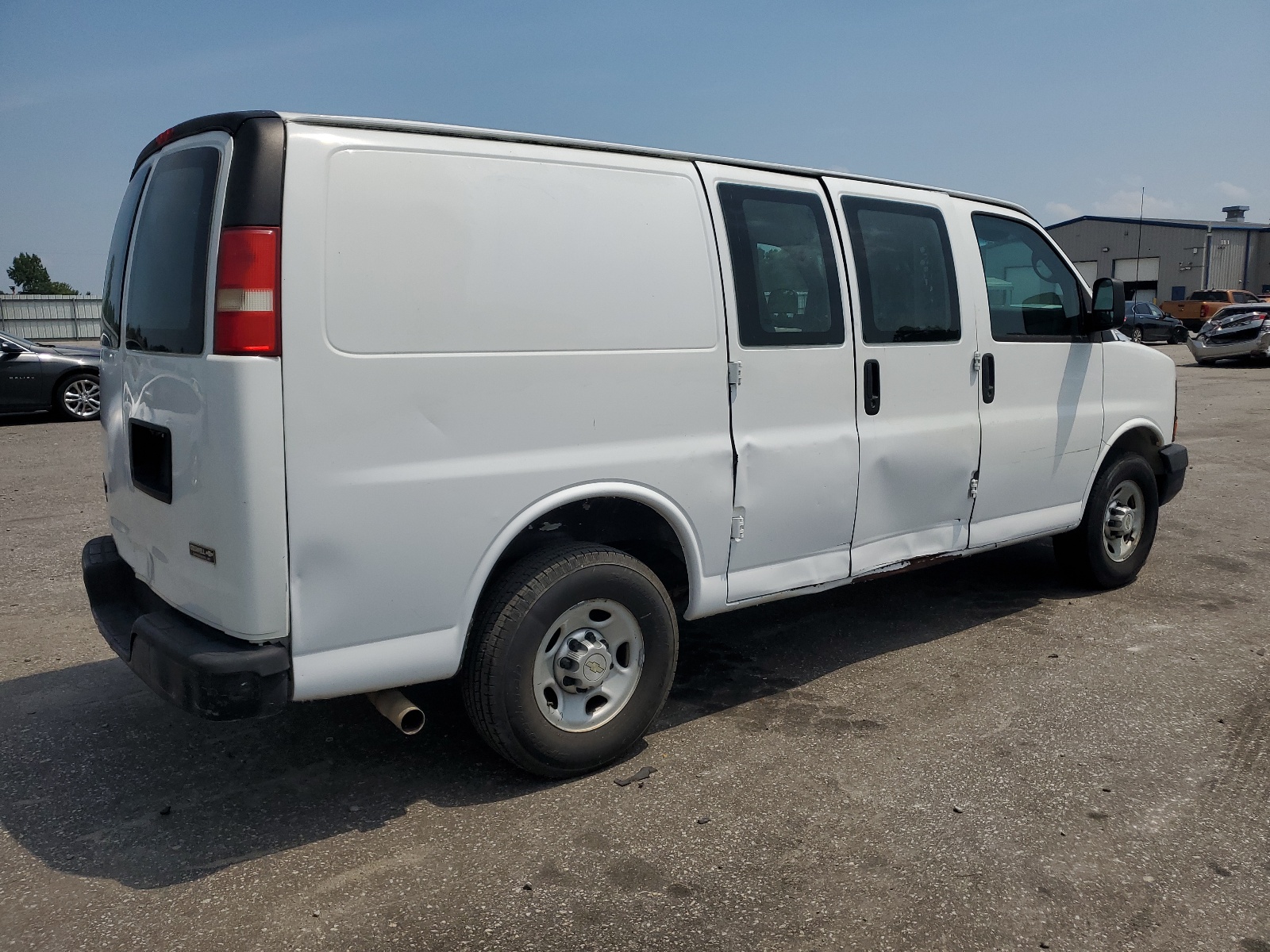 2014 Chevrolet Express G2500 vin: 1GCWGFBA3E1150085