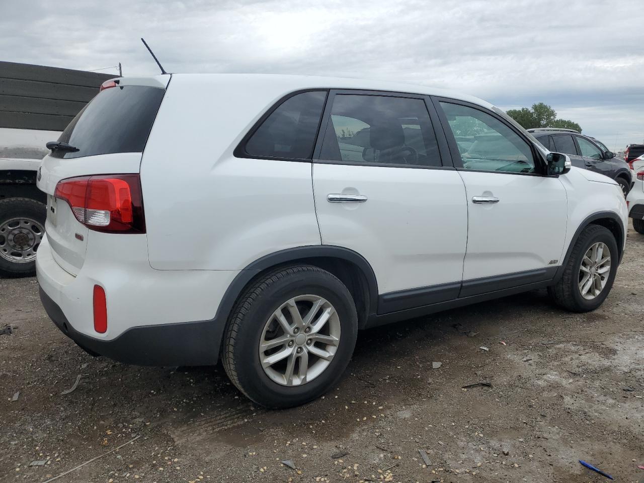 2014 Kia Sorento - Image 3