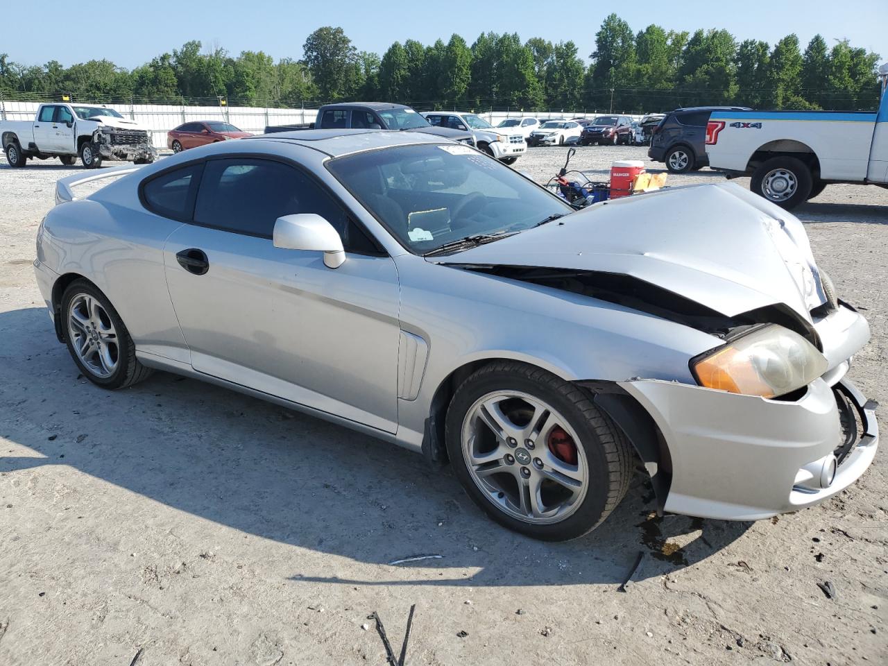 2004 Hyundai Tiburon Gt VIN: KMHHN65F64U108704 Lot: 61715054