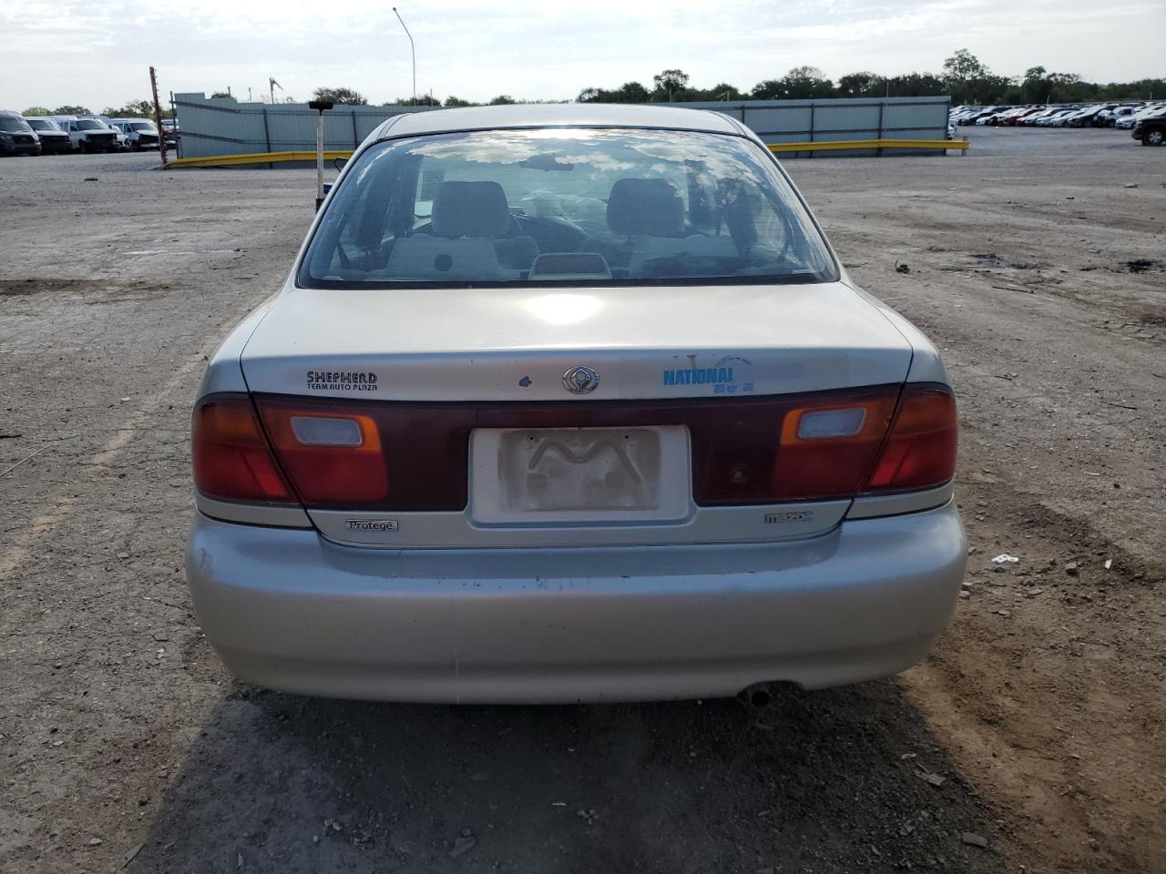 1995 Mazda Protege Dx VIN: JM1BA1419S0146186 Lot: 65216154