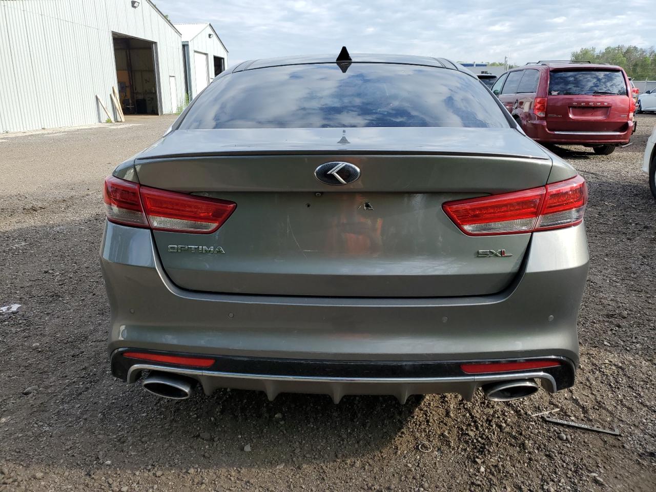 5XXGV4L2XHG137154 2017 Kia Optima Sxl