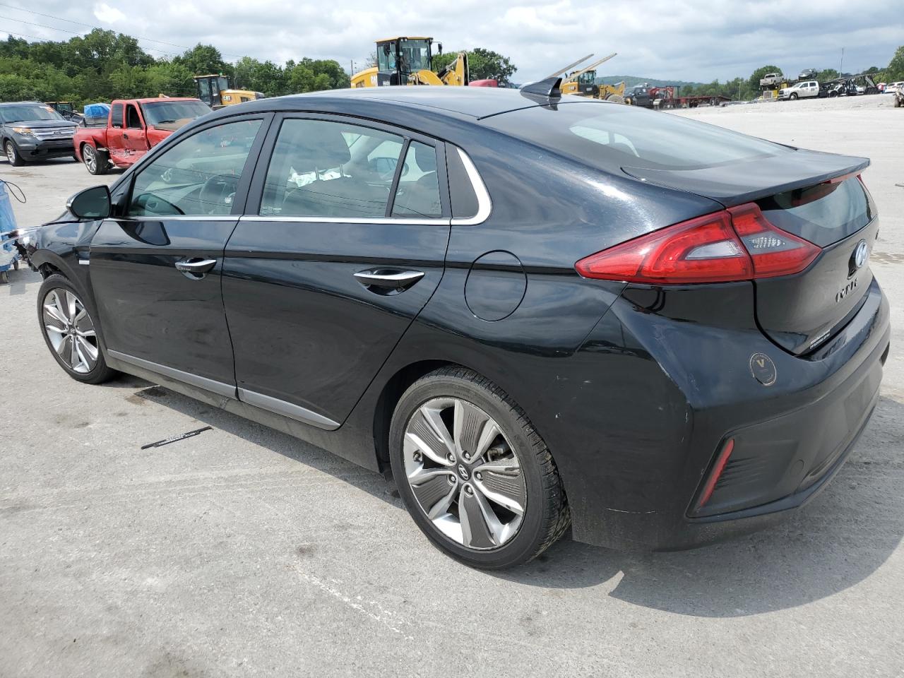 2017 Hyundai Ioniq Limited VIN: KMHC85LC0HU028972 Lot: 64139104