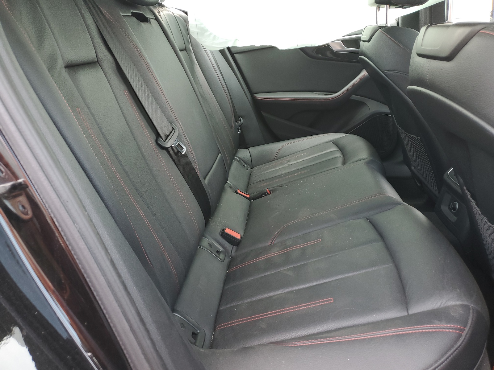 WAUENAF41JA082157 2018 Audi A4 Premium Plus