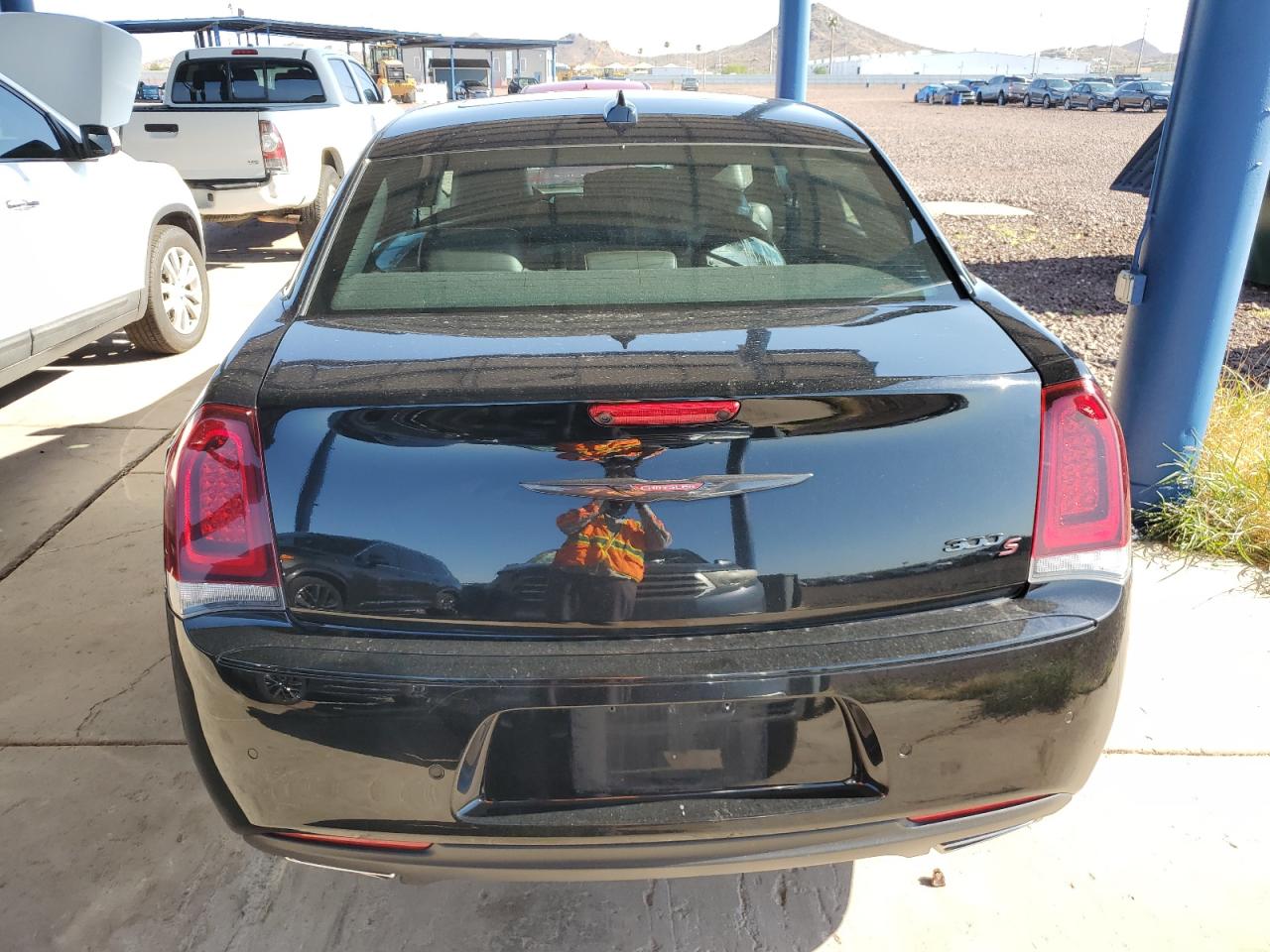 2C3CCABG4NH135171 2022 Chrysler 300 S