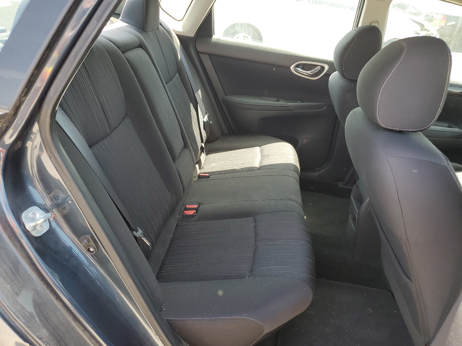 3N1AB7AP1HY284441 2017 Nissan Sentra S