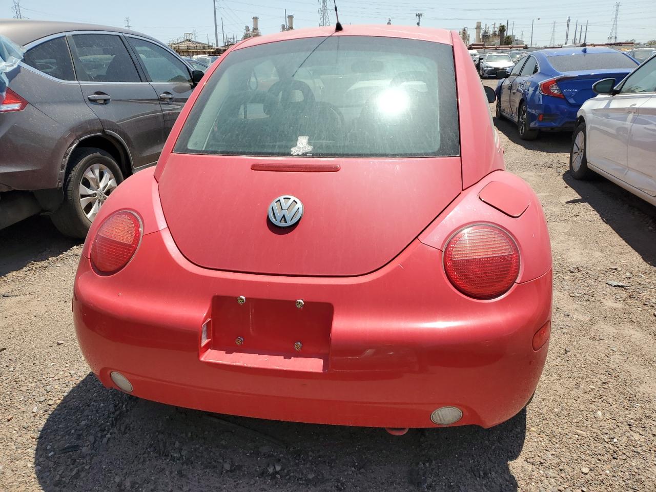 3VWBB61C6WM023395 1998 Volkswagen New Beetle