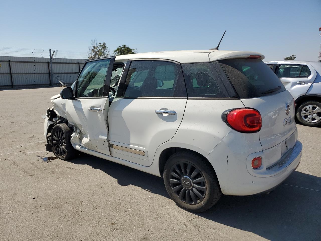 2015 Fiat 500L Lounge VIN: ZFBCFACH5FZ036325 Lot: 65412364