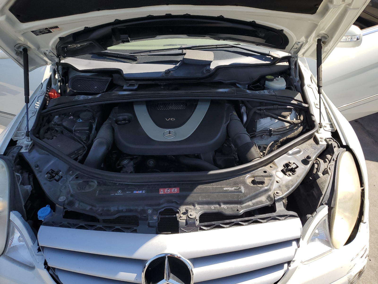 4JGCB65E99A092632 2009 Mercedes-Benz R 350 4Matic