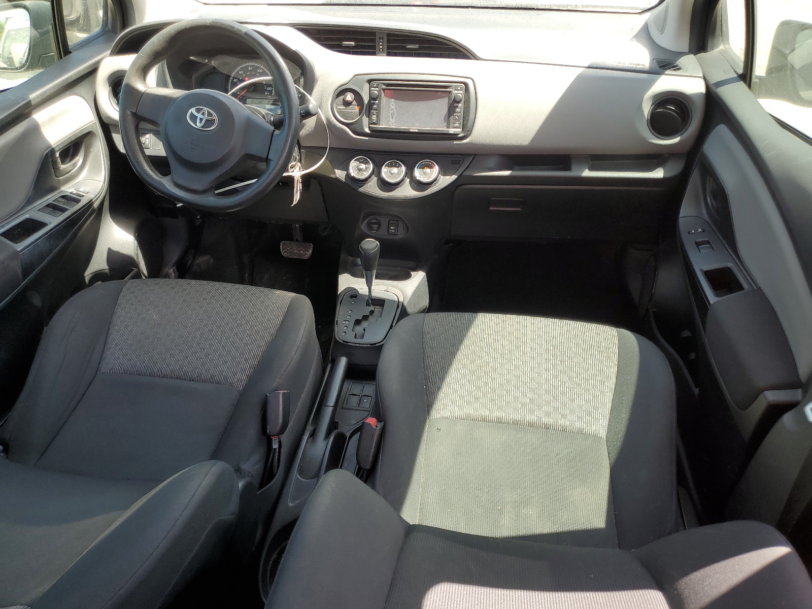 VNKKTUD35GA064591 2016 Toyota Yaris L