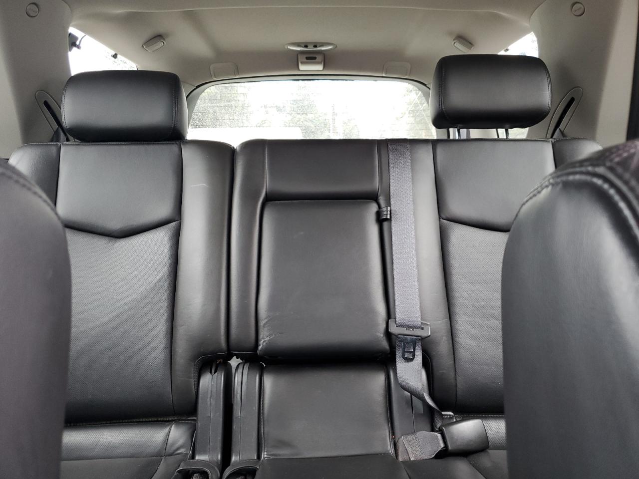 2004 Cadillac Srx VIN: 1GYDE63A240156227 Lot: 65077854