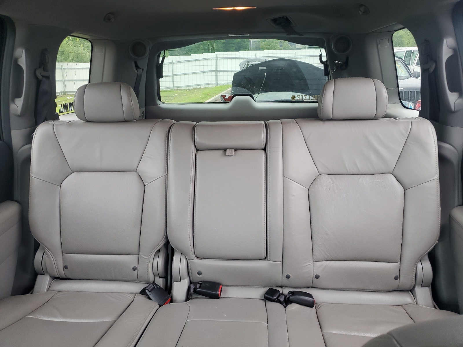 5FNYF4H91BB027739 2011 Honda Pilot Touring