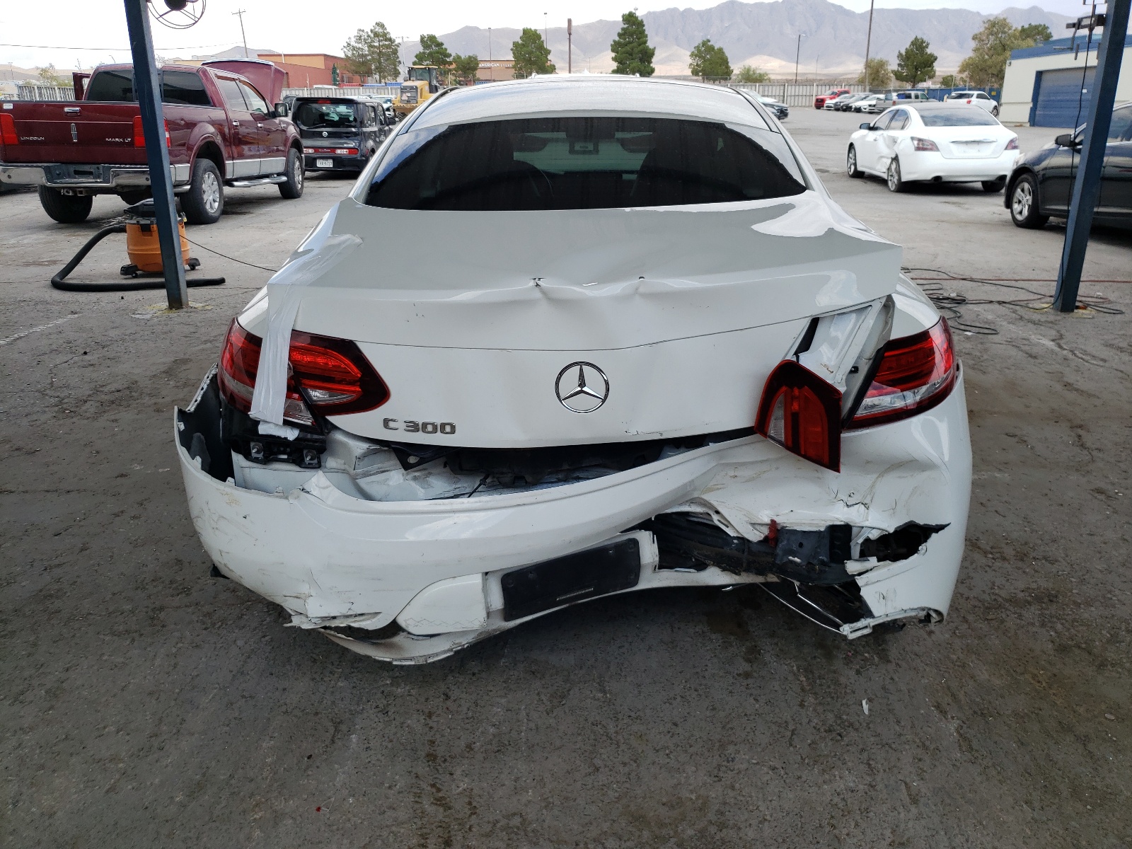 WDDWJ8DBXLF934899 2020 Mercedes-Benz C 300