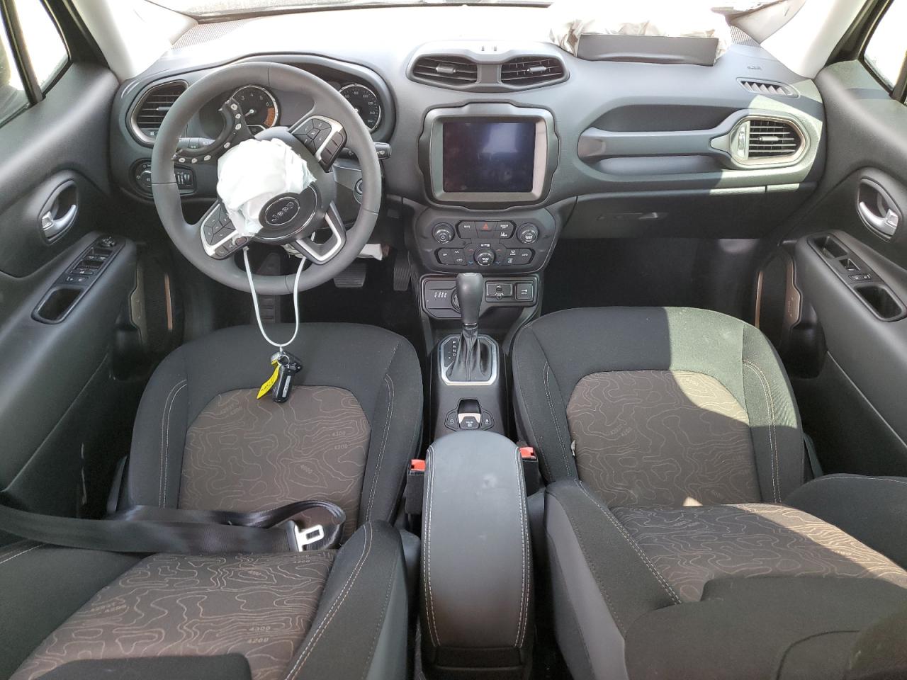 ZACNJDB18PPP37111 2023 Jeep Renegade Latitude