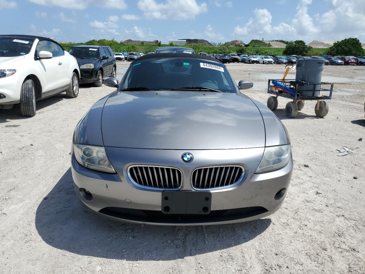 2005 BMW Z4 3.0 VIN: 4USBT53545LT28008 Lot: 64302884