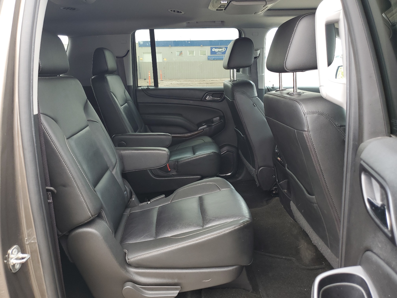 1GNSKHKC1GR393898 2016 Chevrolet Suburban K1500 Lt