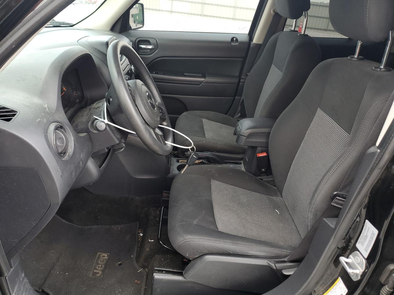 1C4NJRBBXFD383131 2015 Jeep Patriot Sport