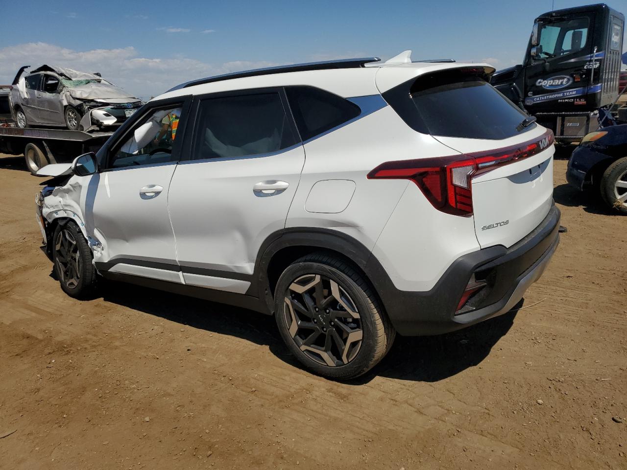 2024 Kia Seltos - Image 2