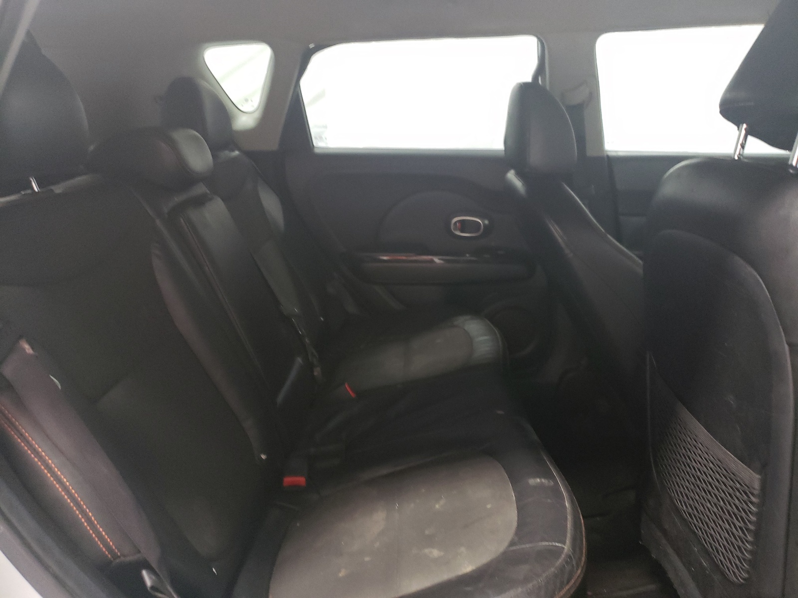 KNDJX3AA5J7506599 2018 Kia Soul !