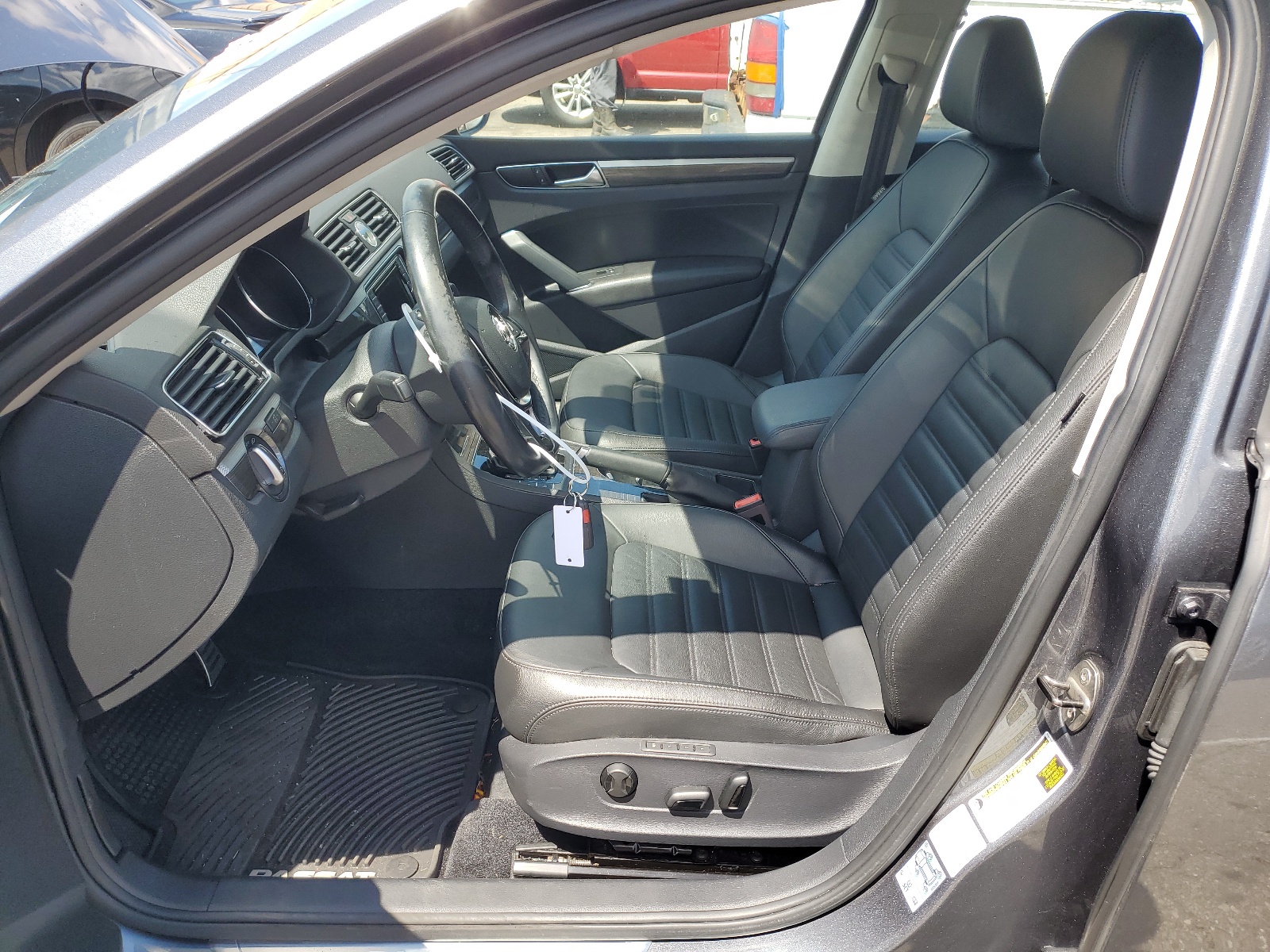 1VWCT7A32HC080270 2017 Volkswagen Passat Sel Premium