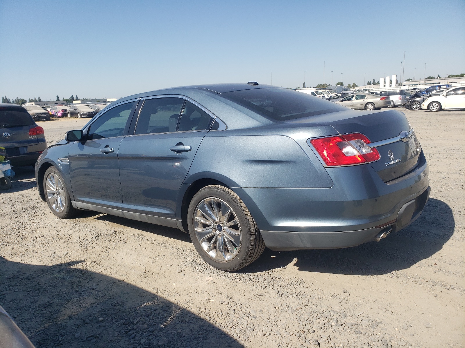 1FAHP2FW1AG159954 2010 Ford Taurus Limited