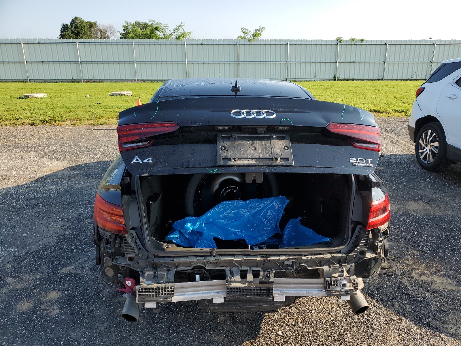 WAUDNAF42JN017287 2018 Audi A4 Premium