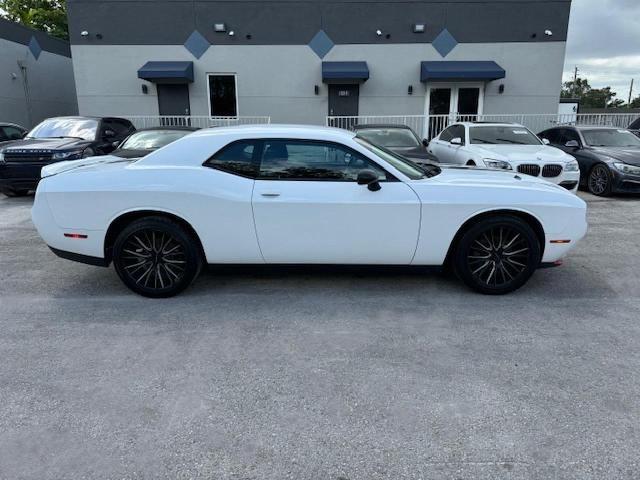 2019 Dodge Challenger Sxt vin: 2C3CDZAG6KH672228