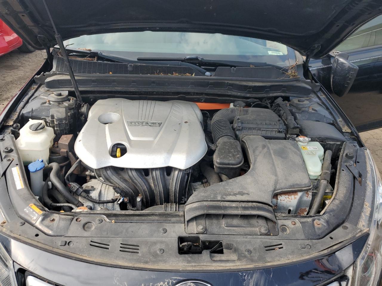 2013 Kia Optima Hybrid VIN: KNAGM4AD5D5048353 Lot: 64076344