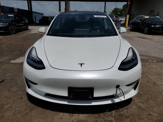  TESLA MODEL 3 2019 Білий