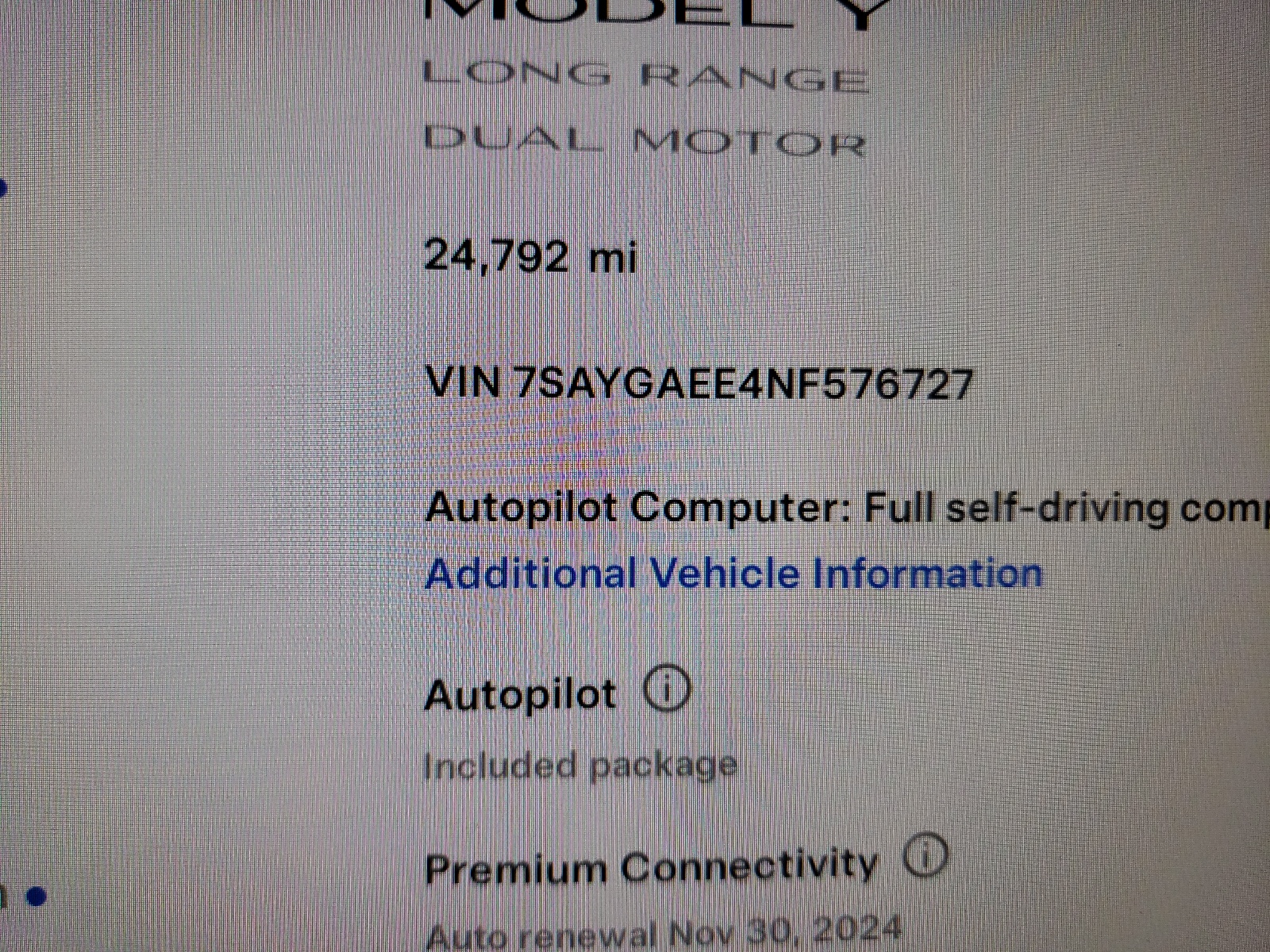 7SAYGAEE4NF576727 2022 Tesla Model Y