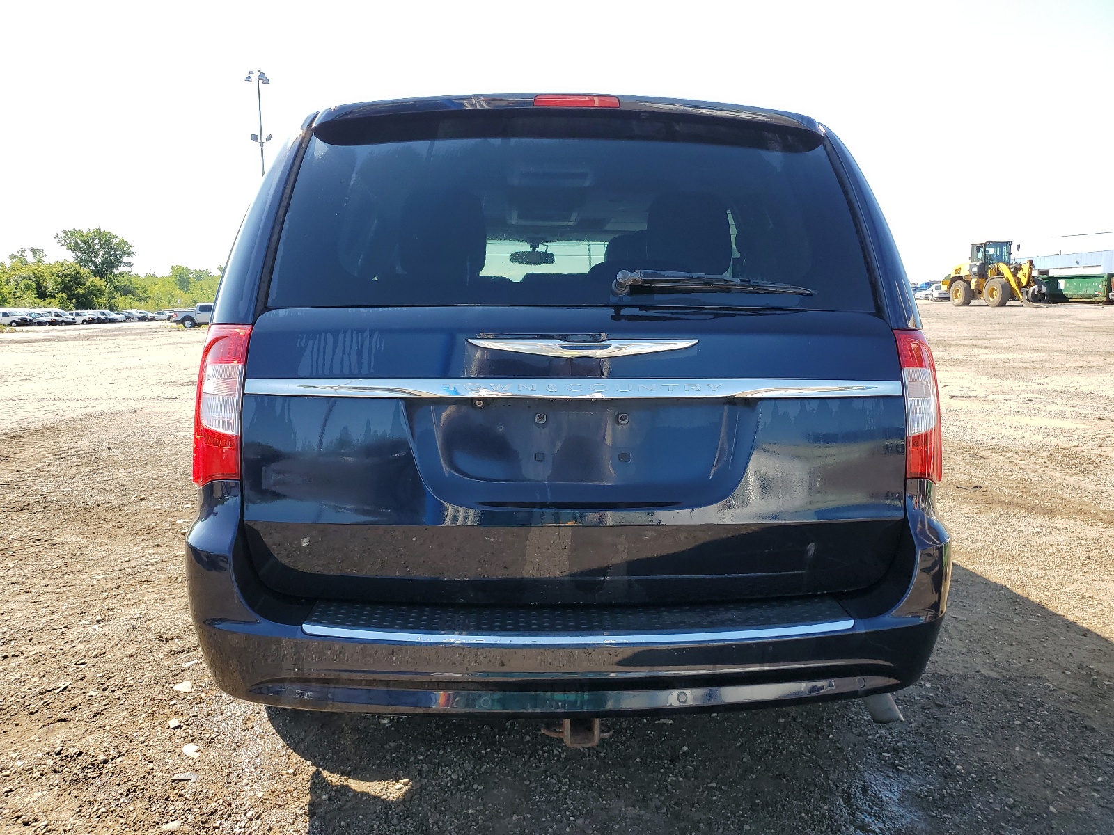 2A4RR8DG0BR656110 2011 Chrysler Town & Country Touring L