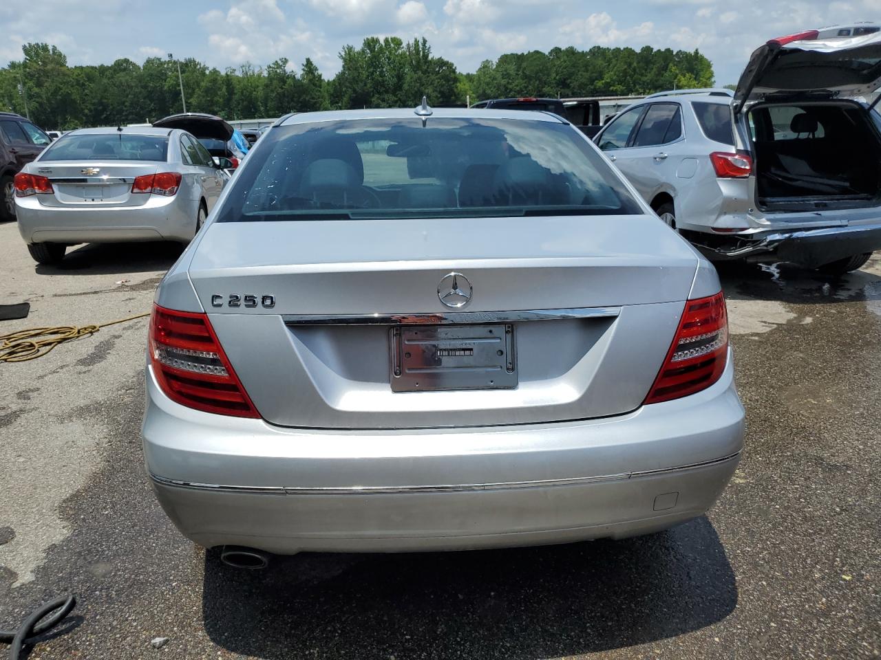 2012 Mercedes-Benz C 250 VIN: WDDGF4HB3CR220569 Lot: 59373444