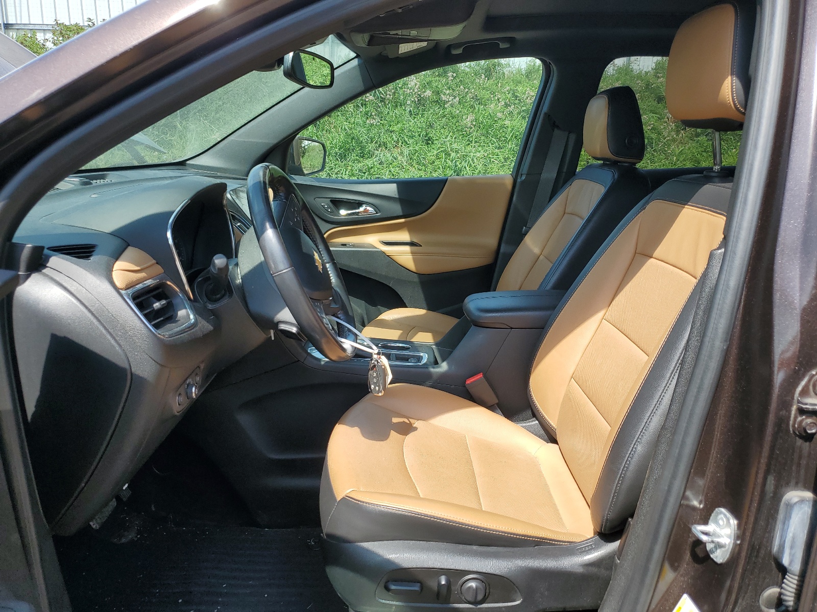 2GNAXNEV2L6131211 2020 Chevrolet Equinox Premier