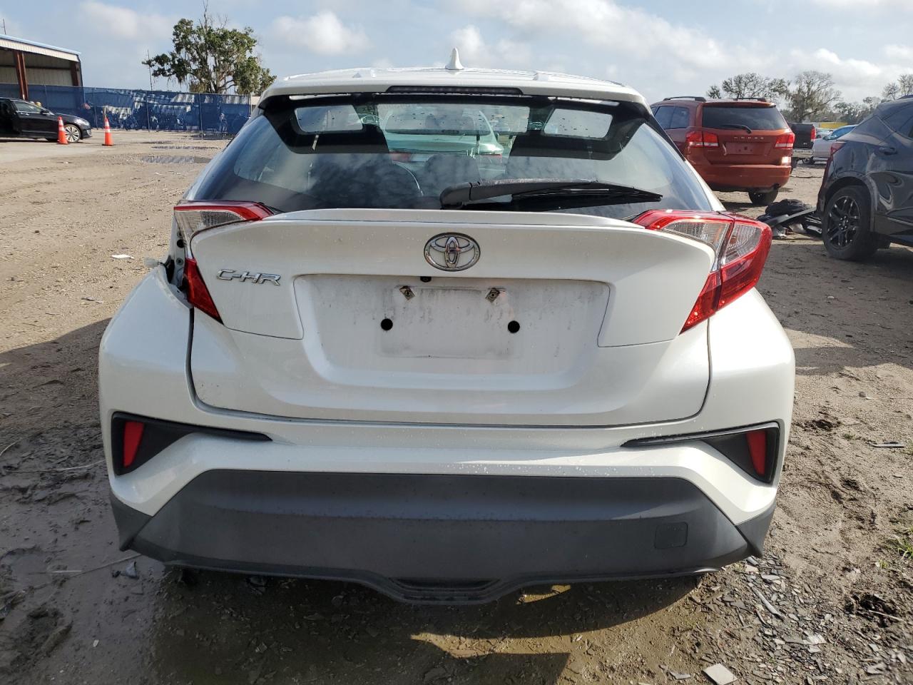 2018 Toyota C-Hr Xle VIN: NMTKHMBX4JR031235 Lot: 64390344