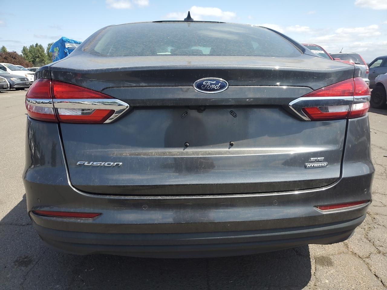 3FA6P0LU2LR190107 2020 Ford Fusion Se