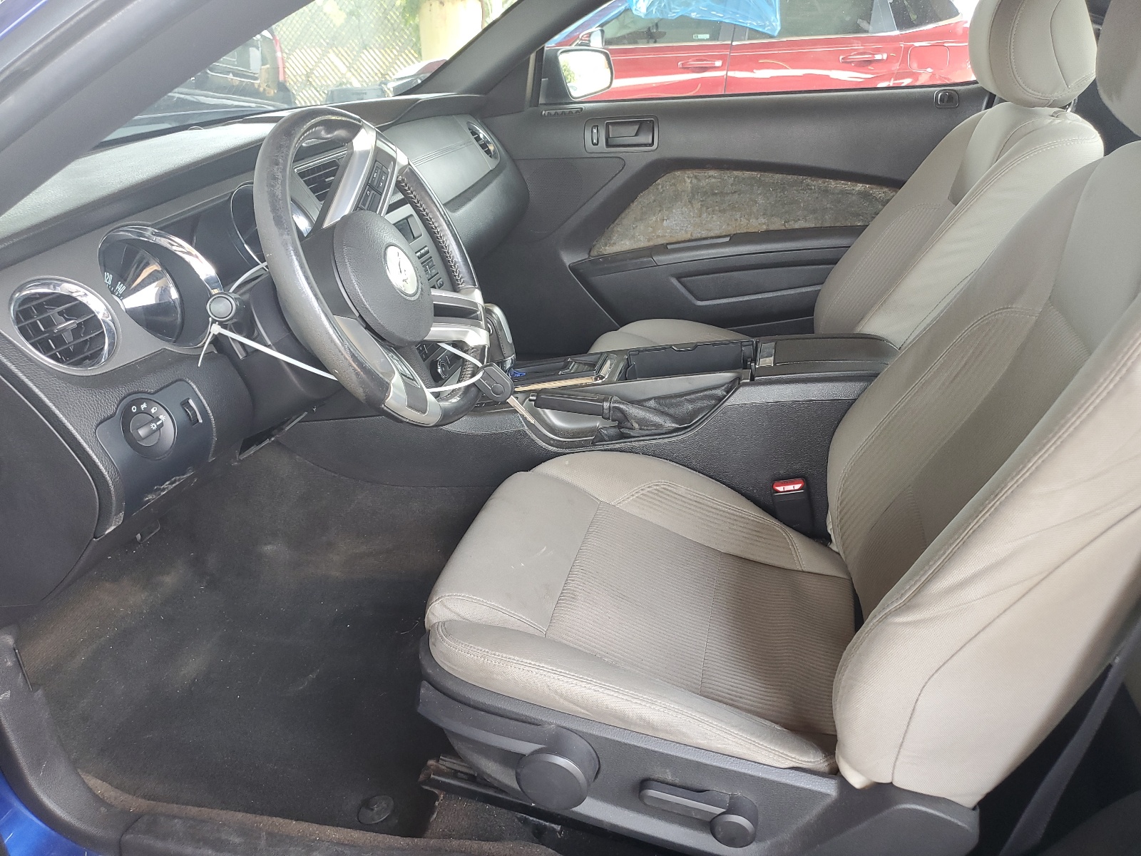 1ZVBP8AM0D5265477 2013 Ford Mustang