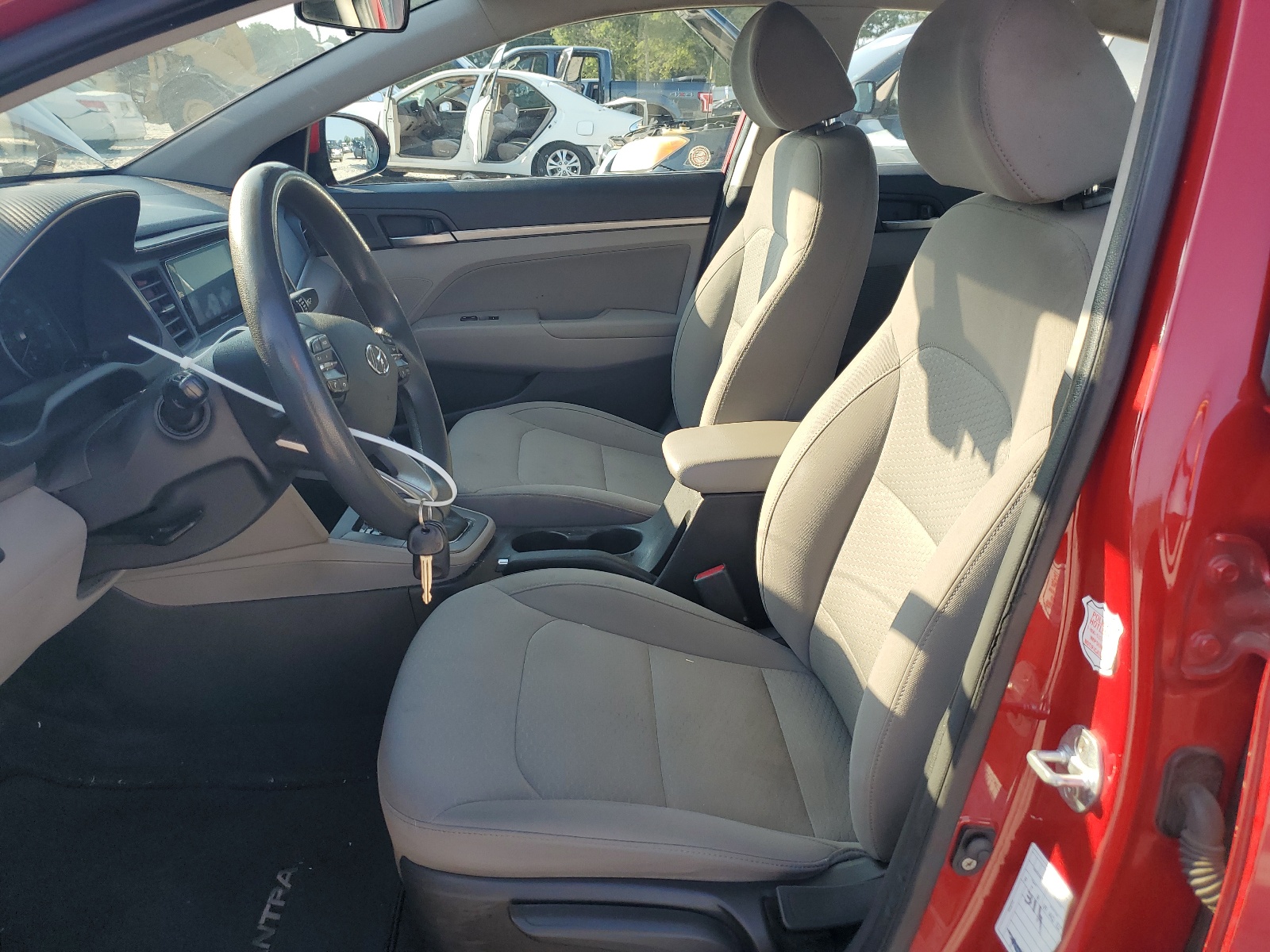 KMHD84LFXKU738056 2019 Hyundai Elantra Sel