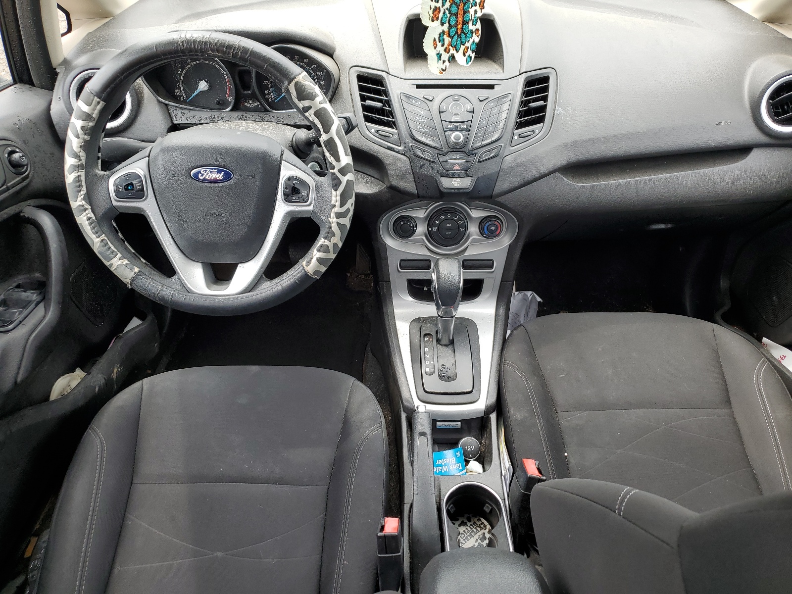 3FADP4BJ0KM104102 2019 Ford Fiesta Se