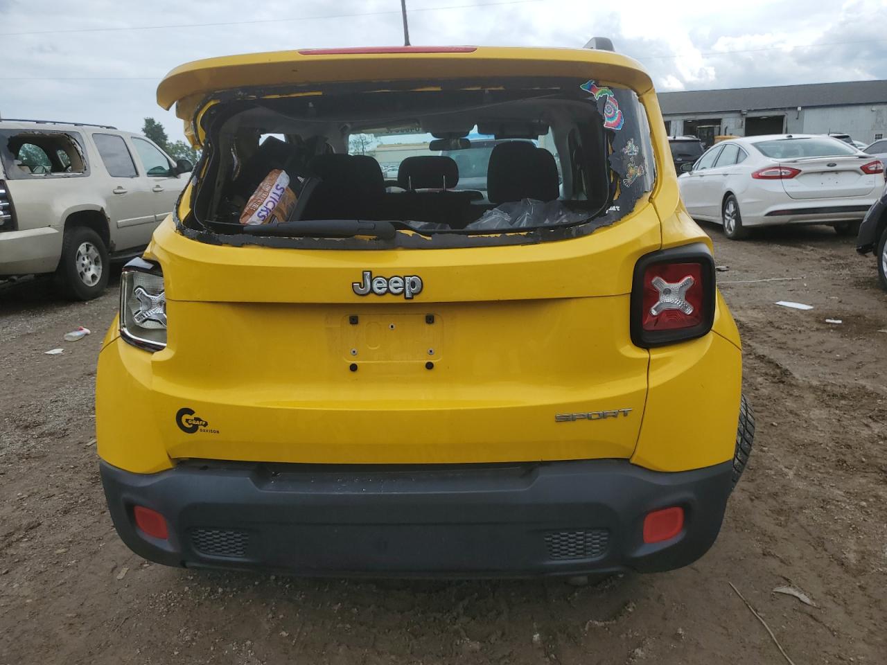 ZACCJAAT3GPD87785 2016 Jeep Renegade Sport