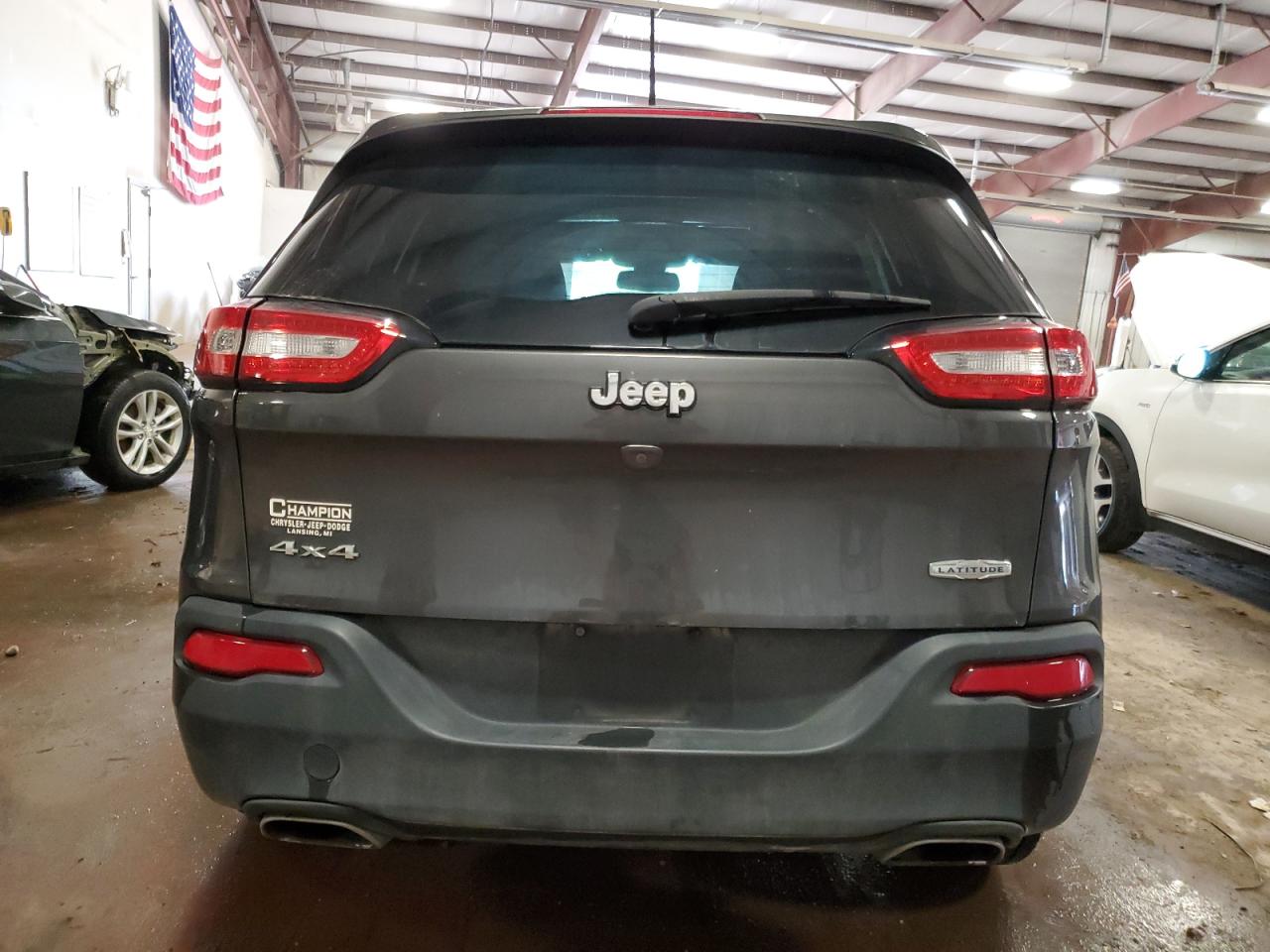 2016 Jeep Cherokee Latitude VIN: 1C4PJMCS5GW169325 Lot: 63918814