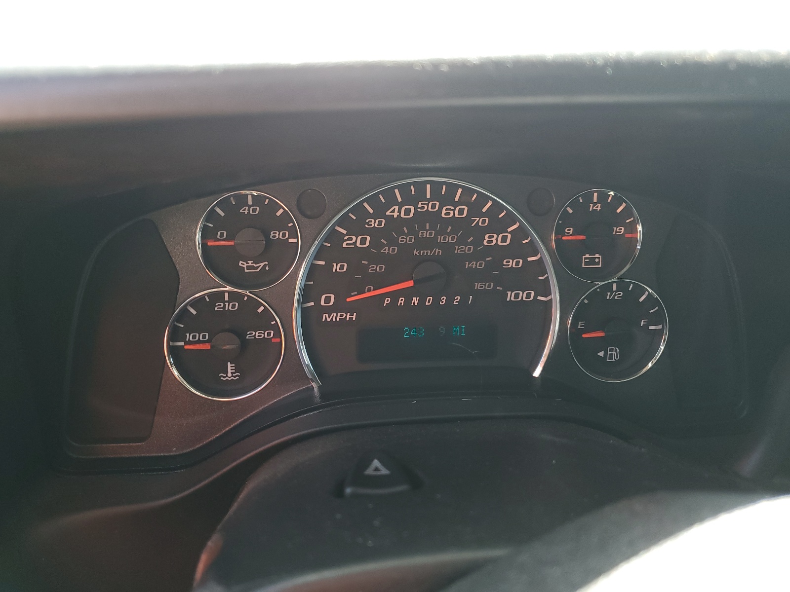 1GBHG39C381222037 2008 Chevrolet Express G3500