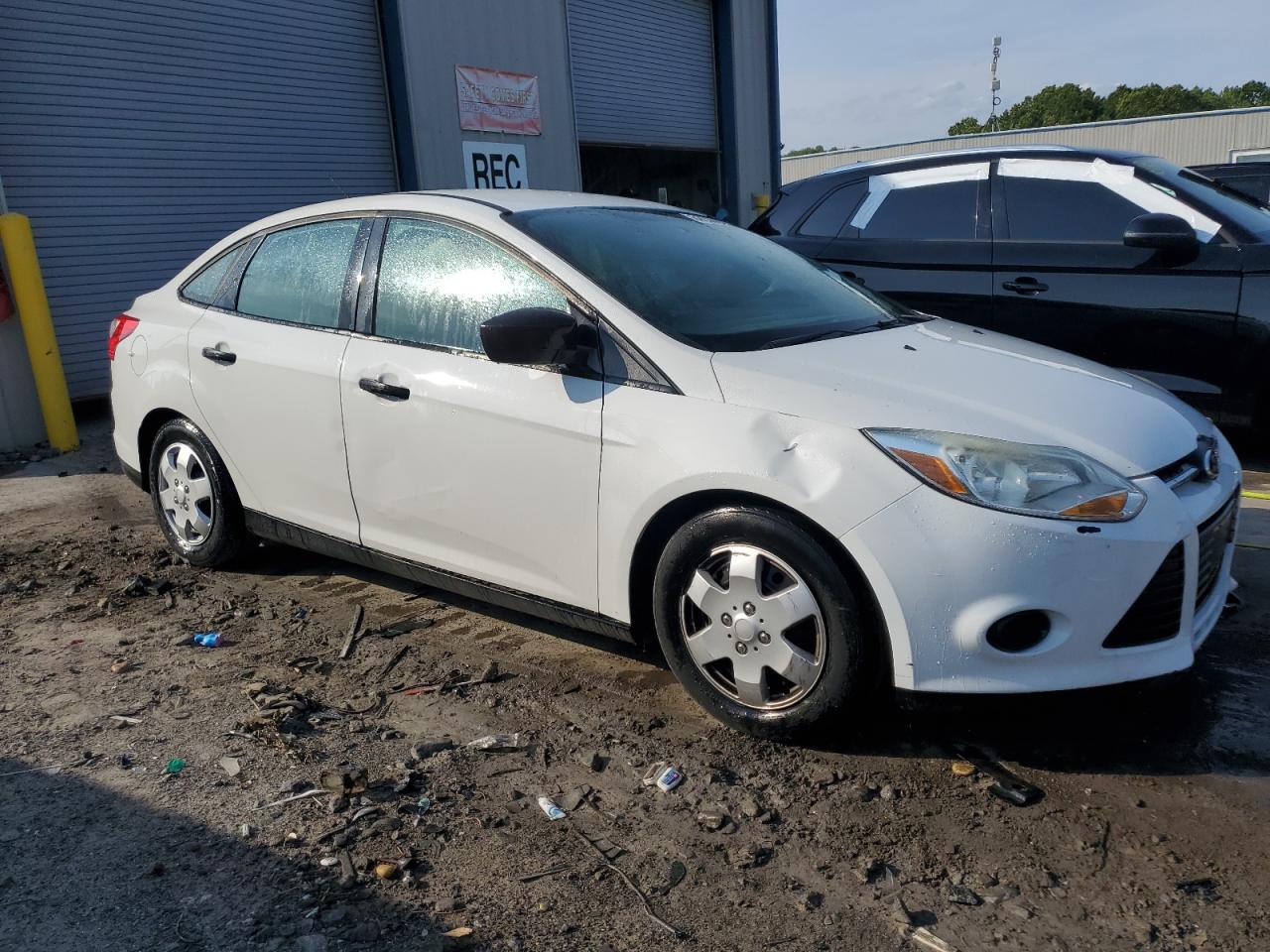 2014 Ford Focus S VIN: 1FADP3E20EL443382 Lot: 62647694