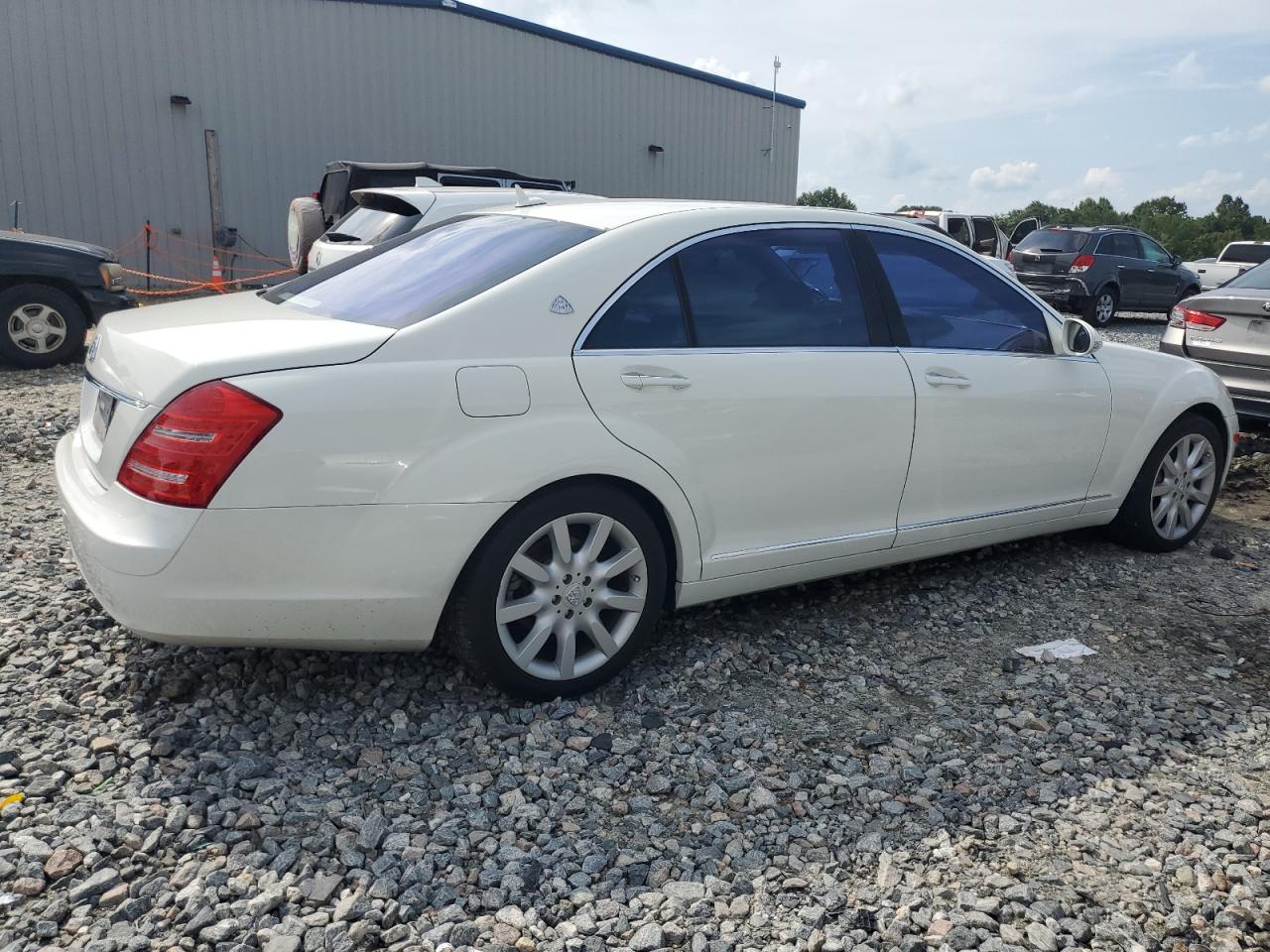 2007 Mercedes-Benz S 550 VIN: WDDNG71X07A098995 Lot: 65457634
