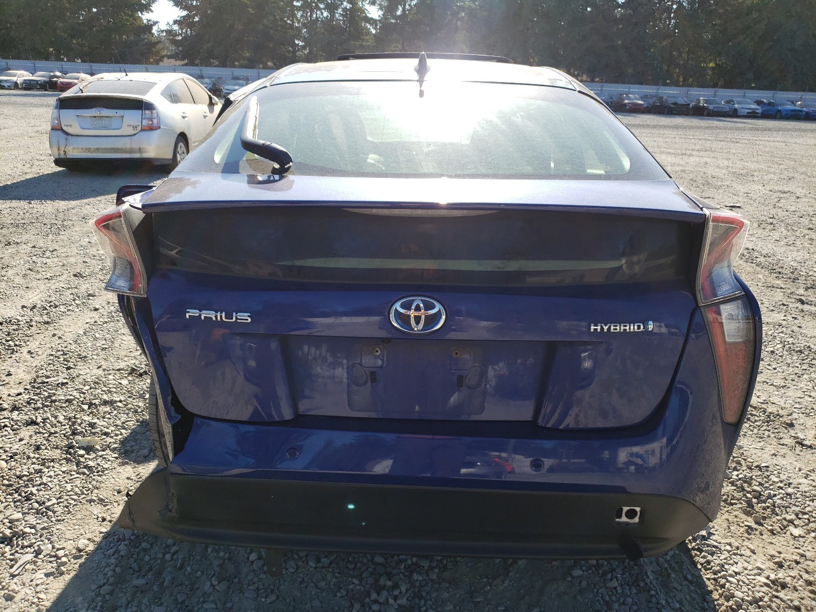 JTDKARFU8H3046187 2017 Toyota Prius