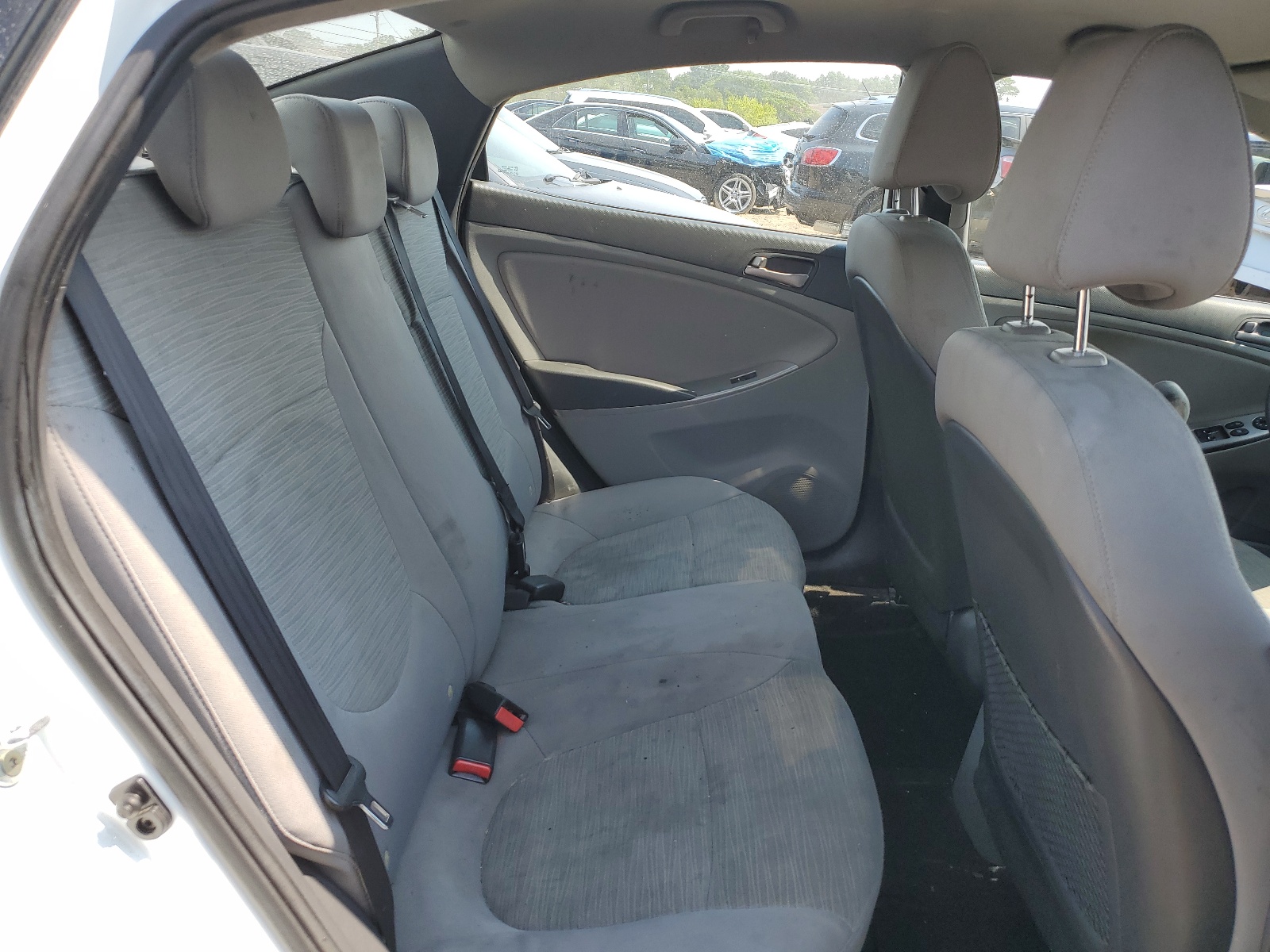 KMHCT4AE8GU084475 2016 Hyundai Accent Se