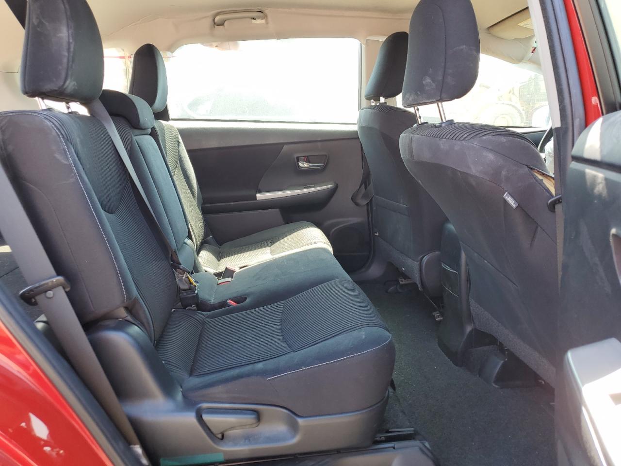 2017 Toyota Prius V VIN: JTDZN3EU0HJ070397 Lot: 65408574