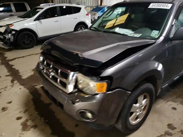 2012 Ford Escape - Image 12