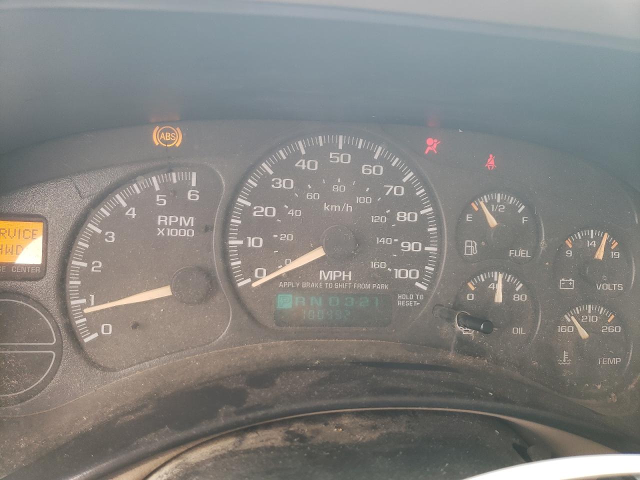 2001 Chevrolet Tahoe K1500 VIN: 1GNEK13T31R214562 Lot: 63789554