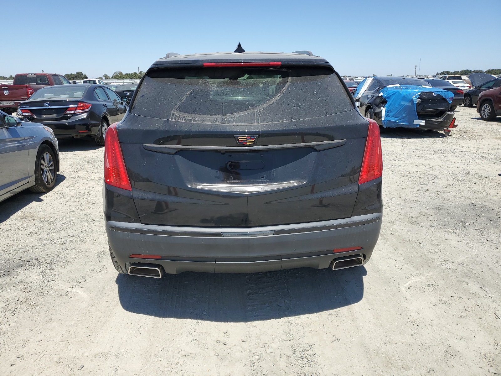 1GYKNCRS1JZ121031 2018 Cadillac Xt5 Luxury