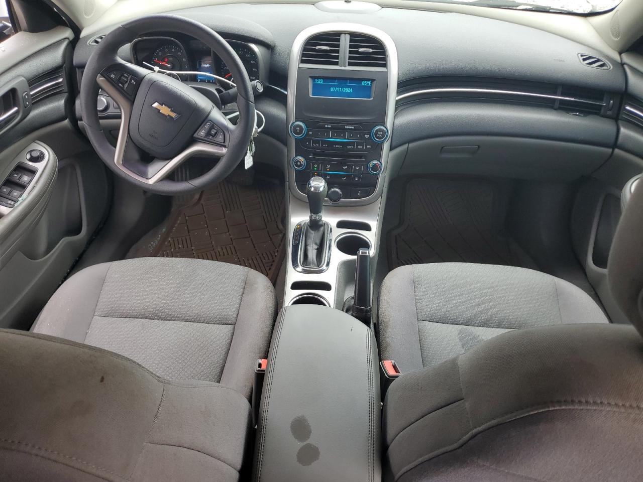 2014 Chevrolet Malibu - Image 8
