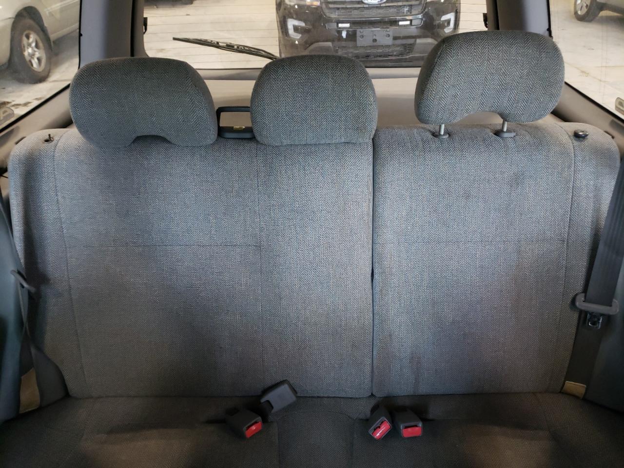 2001 Subaru Forester L VIN: JF1SF63531H750244 Lot: 64196544